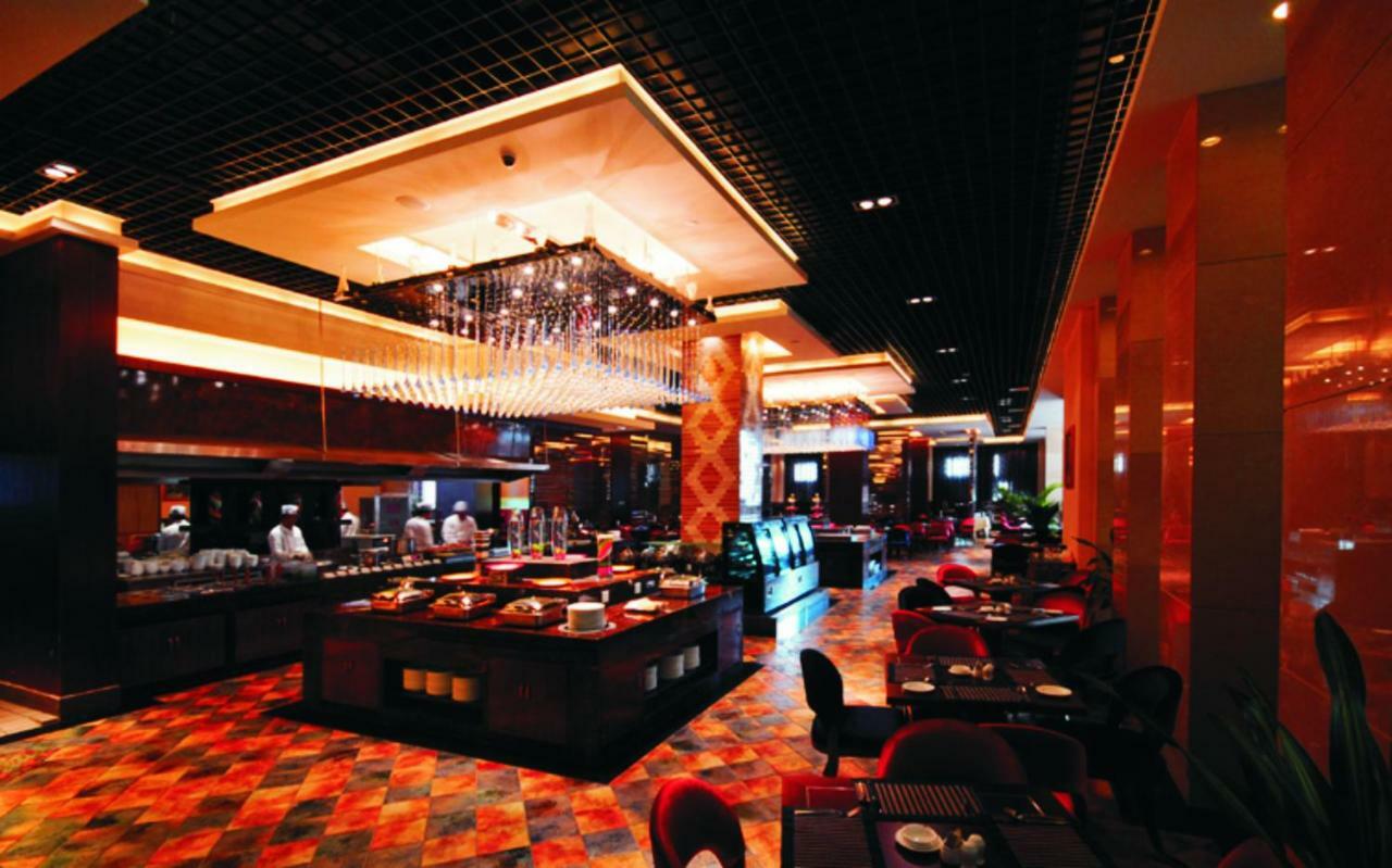 Wudang Argyle Baiqiang Grand International Hotel Shiyan  Экстерьер фото